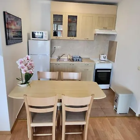 Modern 1 Bed Apt, Nesebar Lägenhet *