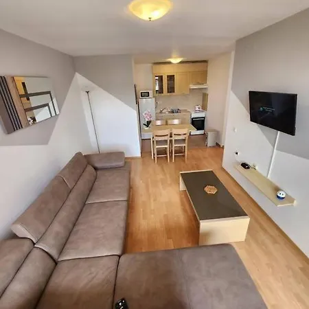 Modern 1 Bed Apt, Nesebar *