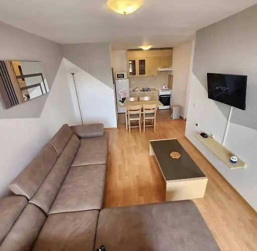 Modern 1 Bed Apt, Nesebar *